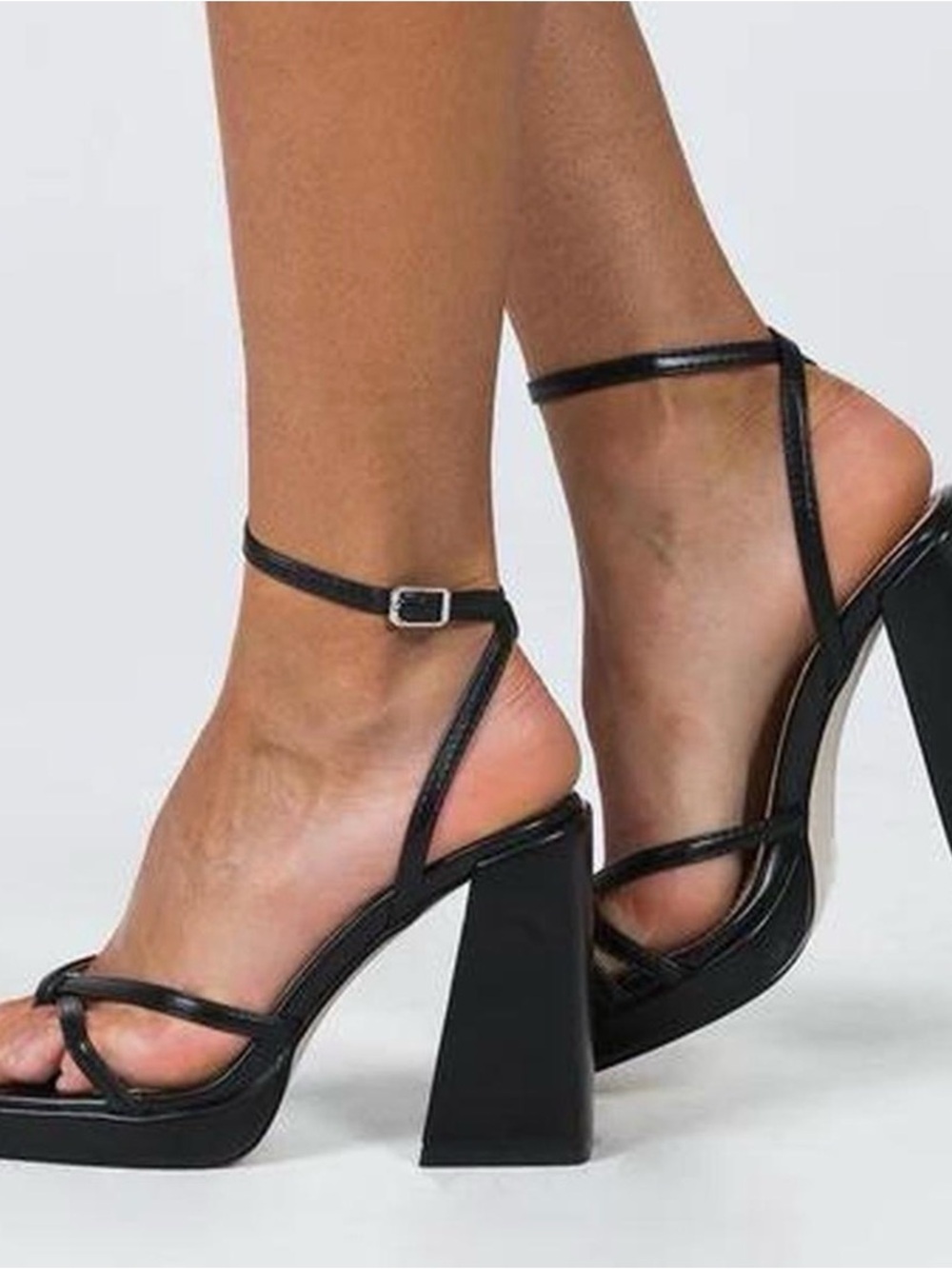 Princess Polly Cammi black platform strappy heels Sz 7
